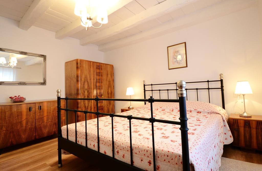 Holiday Home Nono Frane Lindar Habitación foto